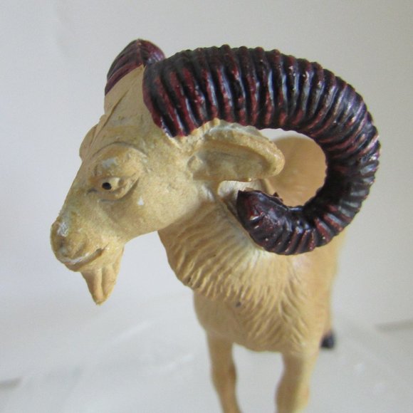BIG HORN SHEEP Funrise 1988 Figure 3.5" tall REALISTIC - Picture 8 of 14